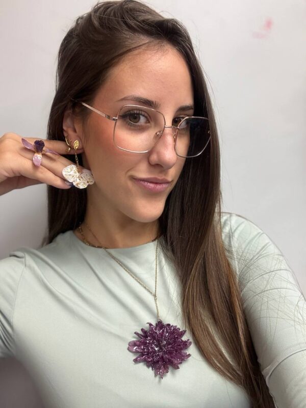 Collar de Margarita natural Morada Hecha a Mano.